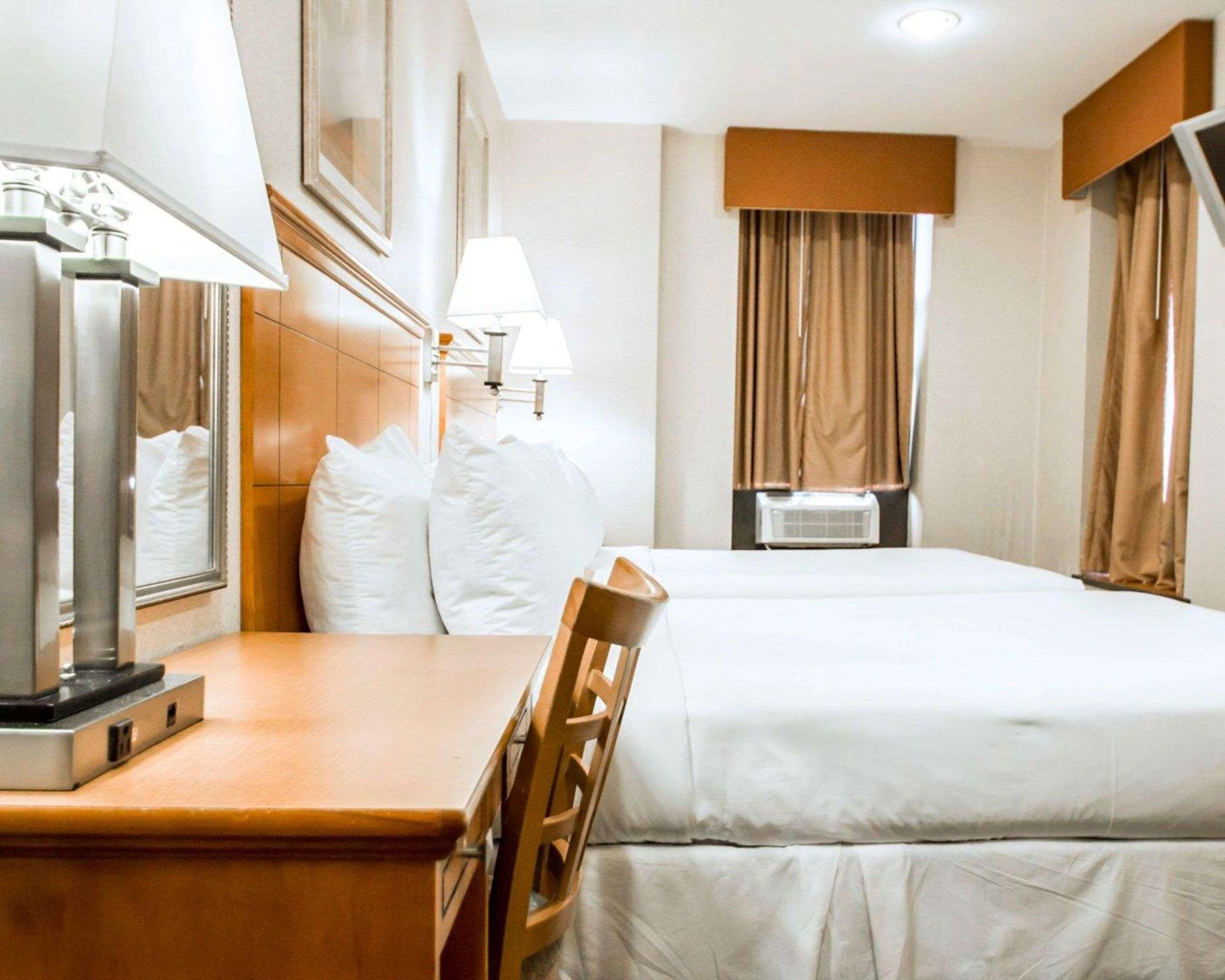 Econo Lodge Times Square Νέα Υόρκη Εξωτερικό φωτογραφία